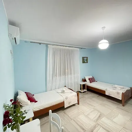 Paro's Apartment *