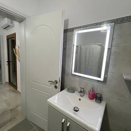 Appartement Paro's Sarandë